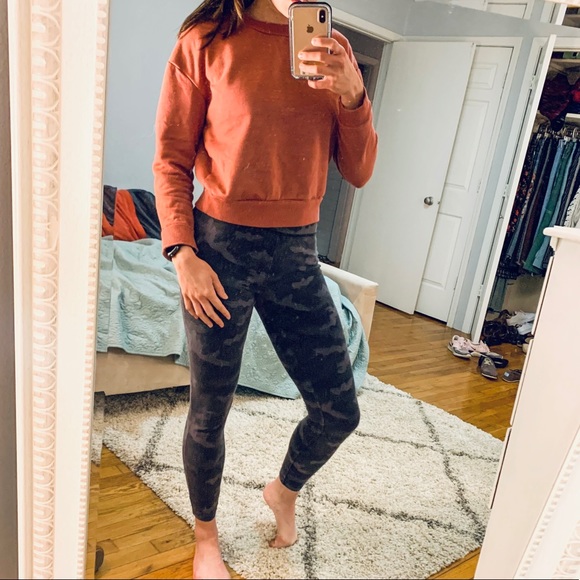 90 Degree By Reflex Tops - Cropped boxy pullover